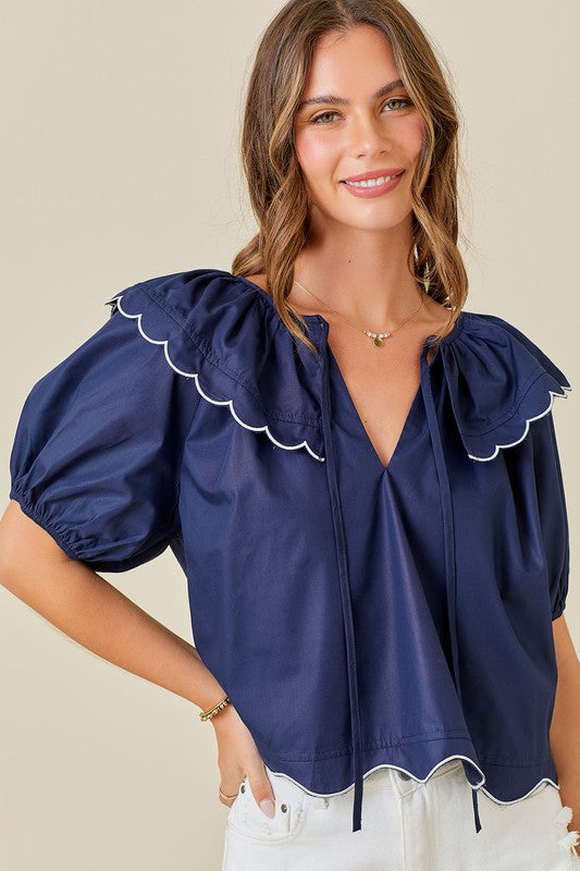 ABBY SCALLOP COLLAR BLOUSE IN NAVY