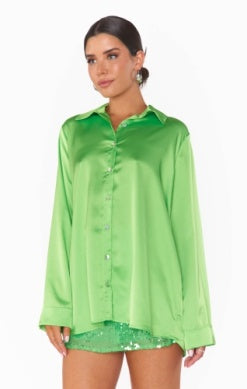 SHOW ME YOUR MUMU SMITH BUTTON DOWN IN BRIGHT GREEN LUXE SATIN