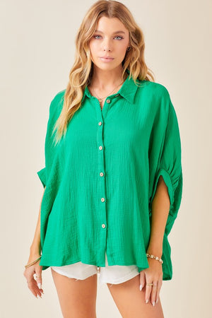 TAYLOR FLOWY BUTTON UP IN GREEN