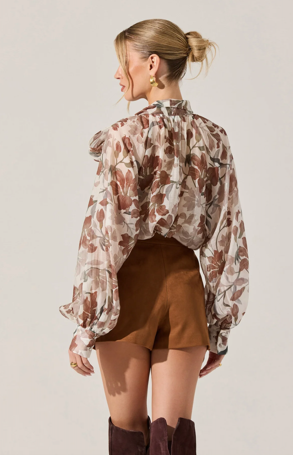 ASTR THE LAEBL CINTHIA SHEER BOW TIE TOP IN IVORY