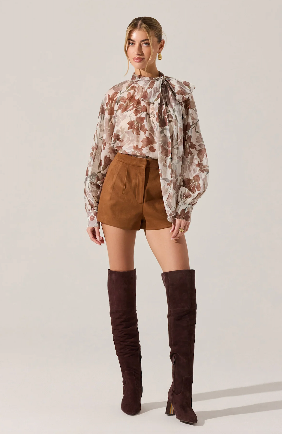 ASTR THE LAEBL CINTHIA SHEER BOW TIE TOP IN IVORY