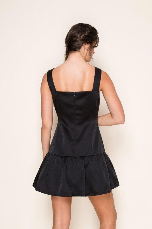 LOW WAIST LUXURIOUS SATIN MINI DRESS IN BLACK