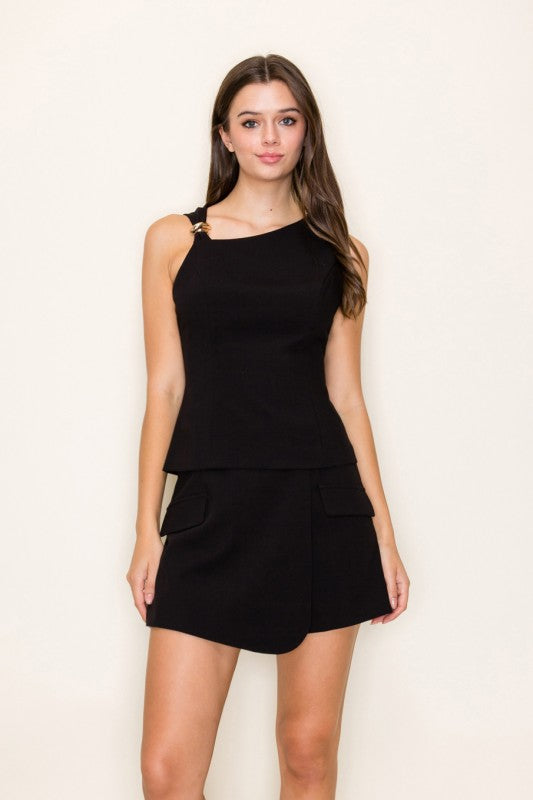 SLOANE RING DETAIL TANK IN BLACK