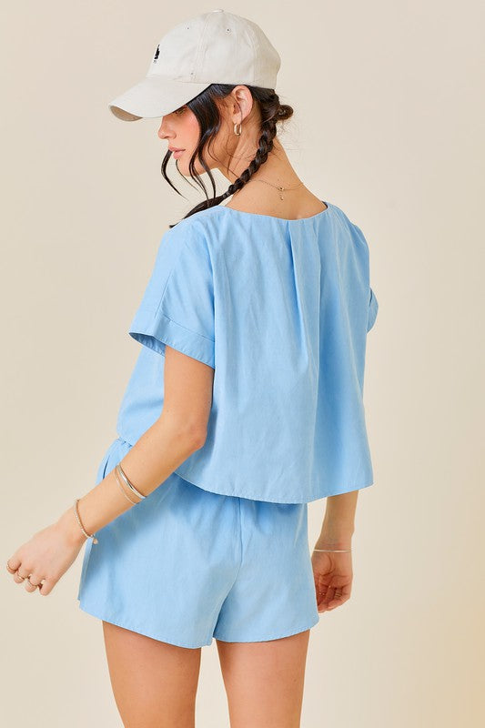 GABBY ROUND NECK SHORT SLEEVE TOP WITH SHORTS IN SKY