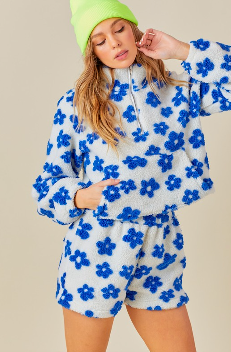 JOYCE HALF ZIP CROPPED SHERPA TOP IN BLUE