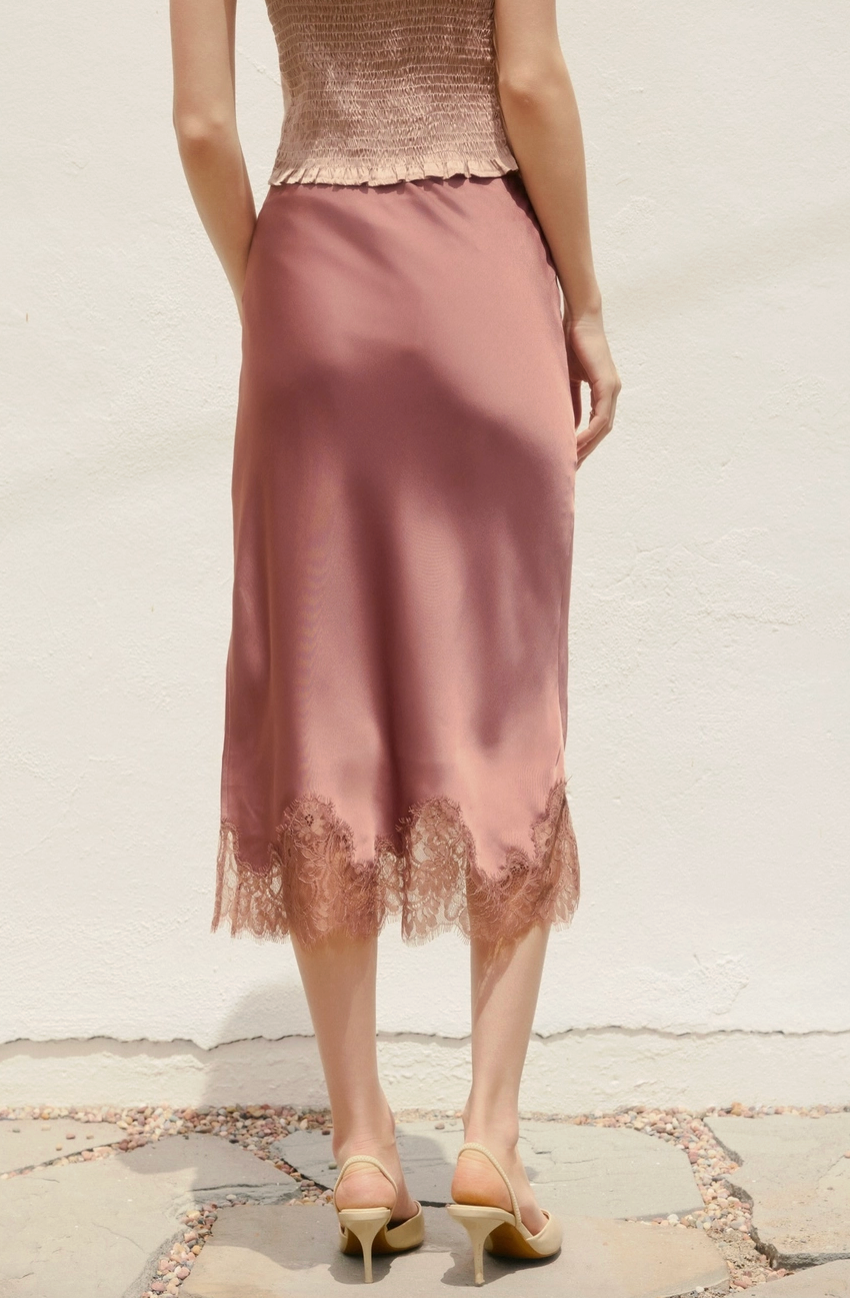 COLETTE LACE TRIM MIDI SKIRT IN ROSE DAWN