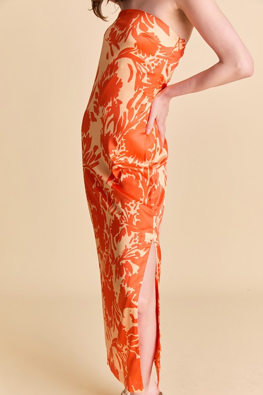 SIENNA STRAPLESS MIDI DRESS IN ORANGE