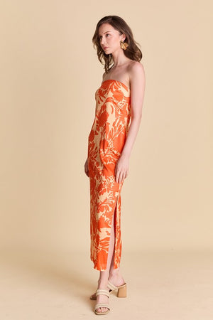 SIENNA STRAPLESS MIDI DRESS IN ORANGE