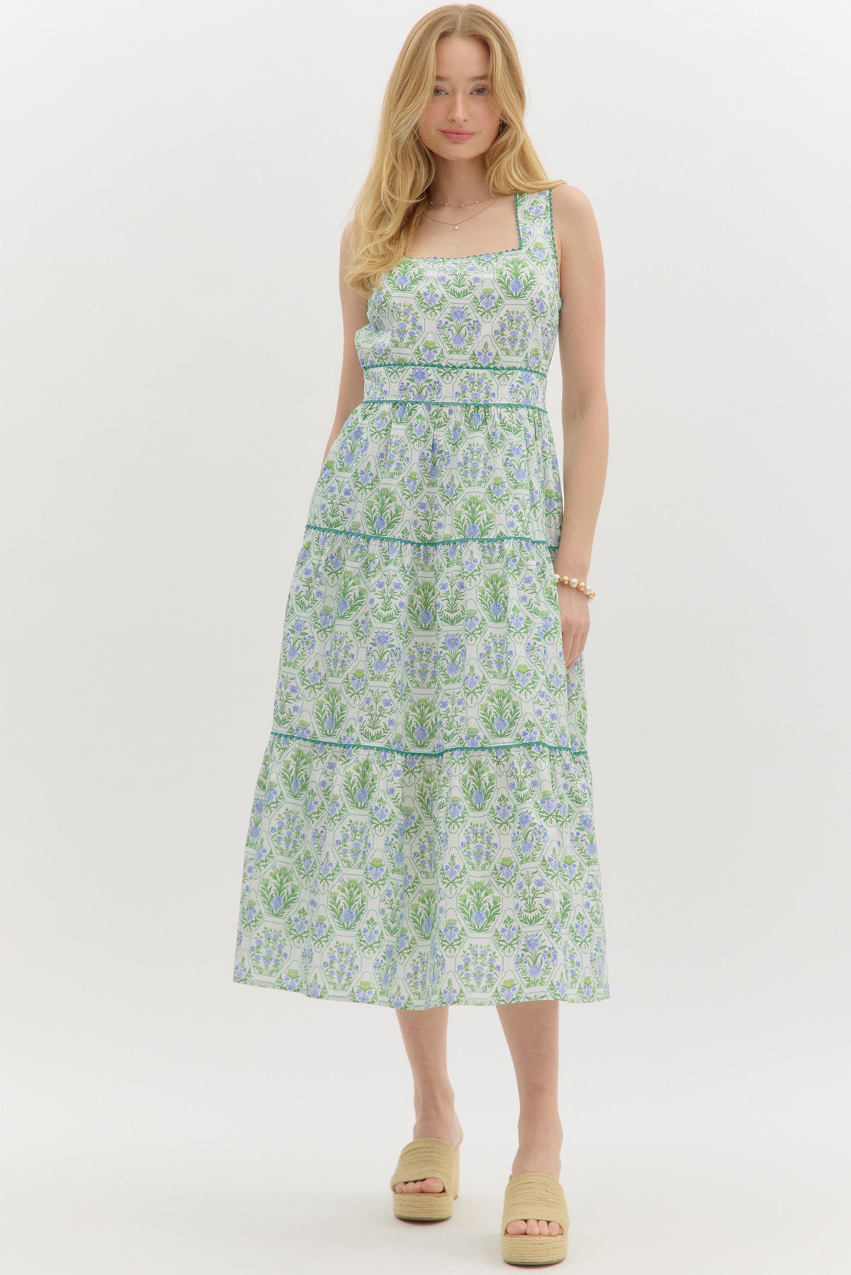 IVY GARDEN TIERED MIDI DRESS IN GREEN