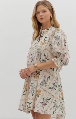 FLORAL PLEATED ROUND NECK MINI DRESS IN ECUR