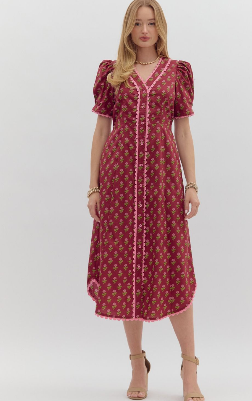 FLORAL SCALLOPED MIDI DRESS IN BURGUNDY