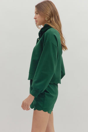 HARPER SCALLOP PULLOVER IN HUNTER GREEN