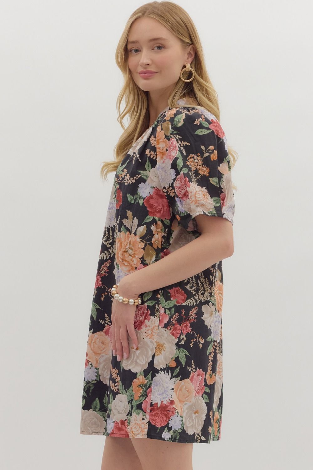 JULIETTE FLORAL SHIFT DRESS IN BLACK
