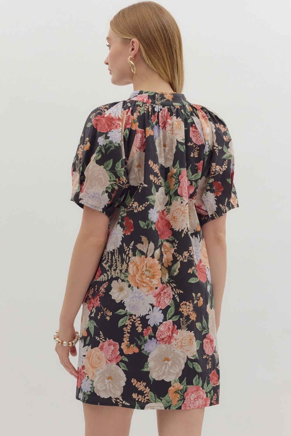 JULIETTE FLORAL SHIFT DRESS IN BLACK