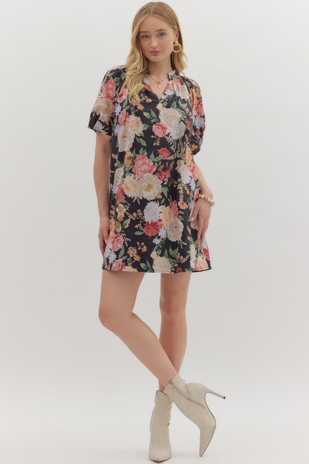 JULIETTE FLORAL SHIFT DRESS IN BLACK