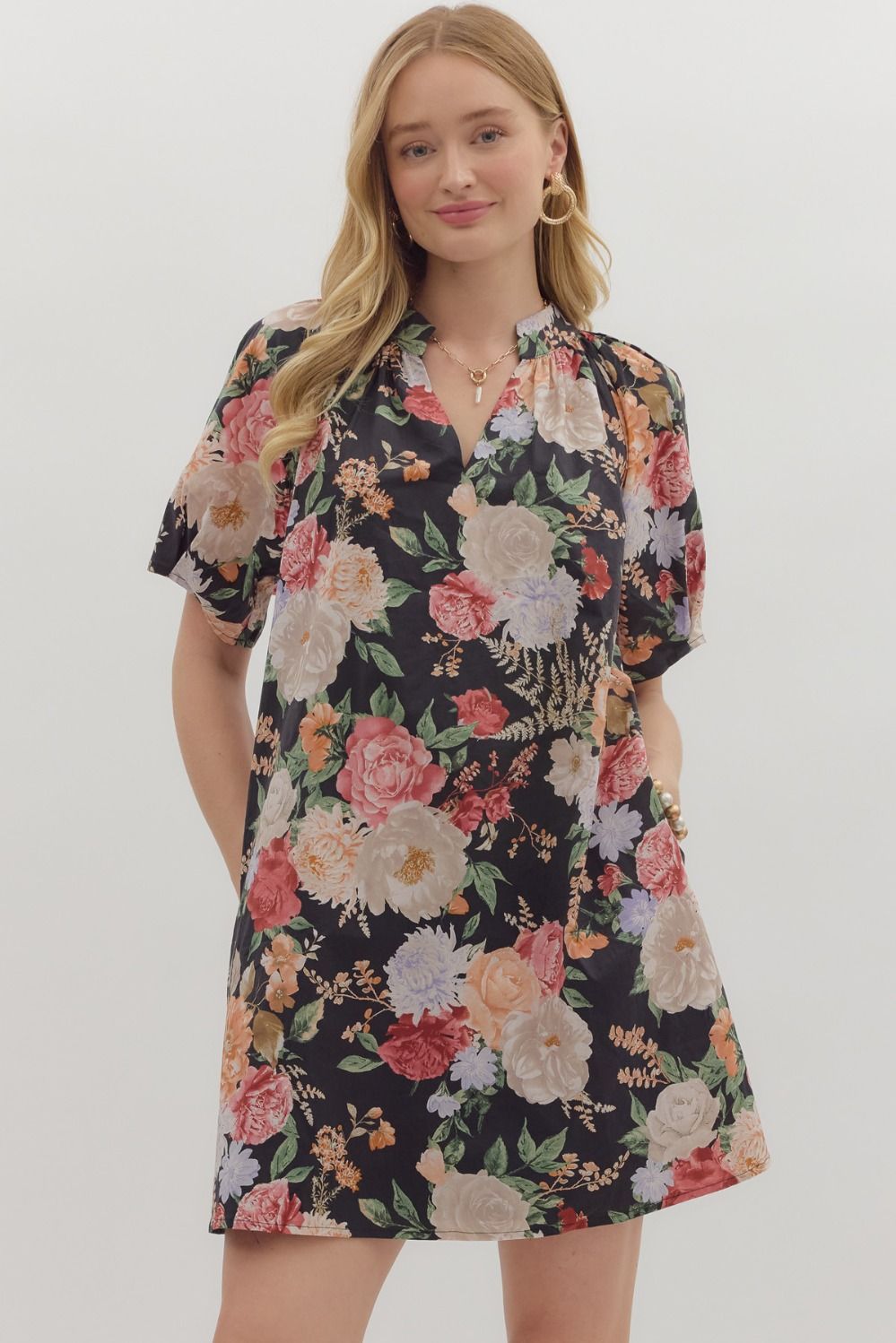 JULIETTE FLORAL SHIFT DRESS IN BLACK