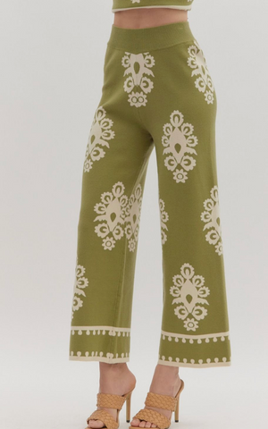 KNIT DAMASK PATTERN PANTS IN OLIVE