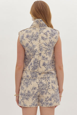 LELANI FLORAL PRINT QUILTED VEST IN ECRU