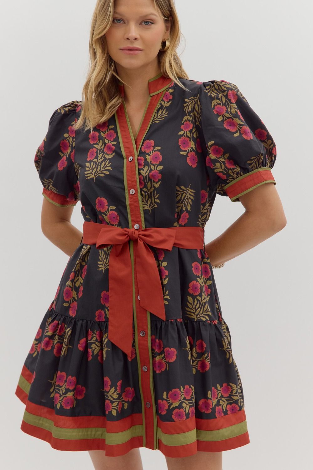 NORA FLORAL MINI DRESS IN BLACK