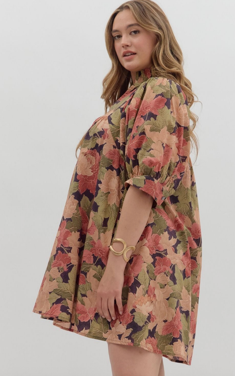 PLEATED NECKLINE MINI DRESS IN BROWN FLORAL