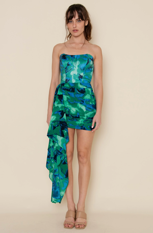 RESORT VACAY STRAPLESS DRESS IN FISHTAIL EMERALD