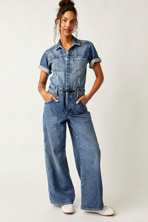FREE PEOPLE EDISON WIDELEG COVERALLS IN CAPE BLUE