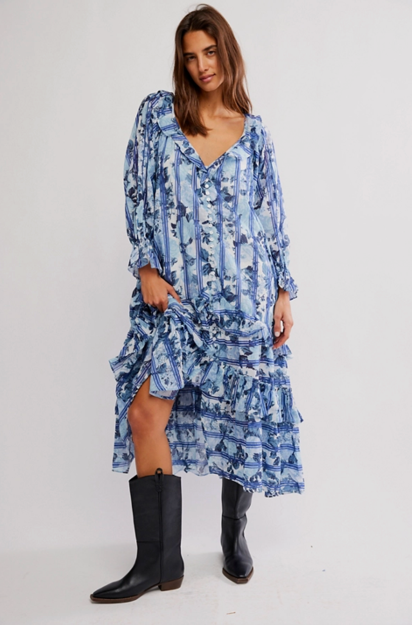 FREE PEOPLE GARDEN WONDERS MAXI IN BLUE COMBO