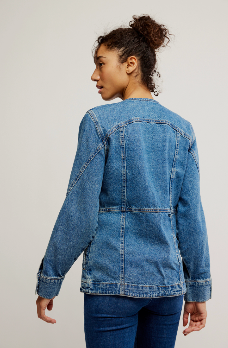 FREE PEOPLE LULA DENIM JACKET IN RIVER BLUES