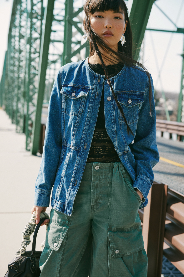 FREE PEOPLE LULA DENIM JACKET IN RIVER BLUES