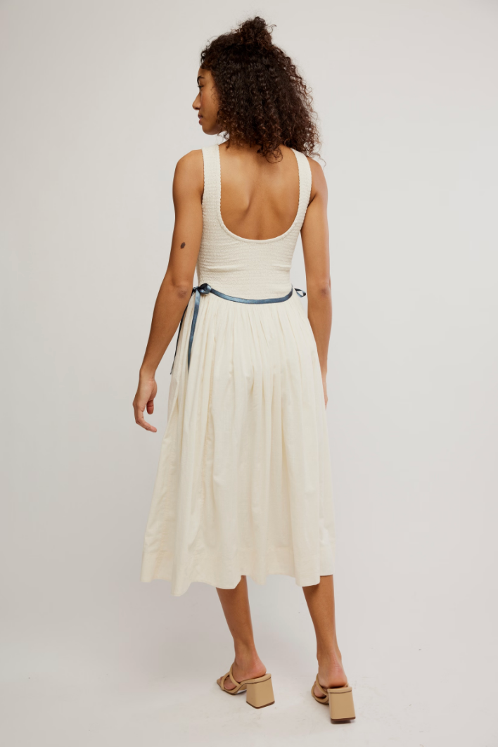 FREE PEOPLE NIGHTINGALE SOLID MIDI IN TEA NAVY COMBO