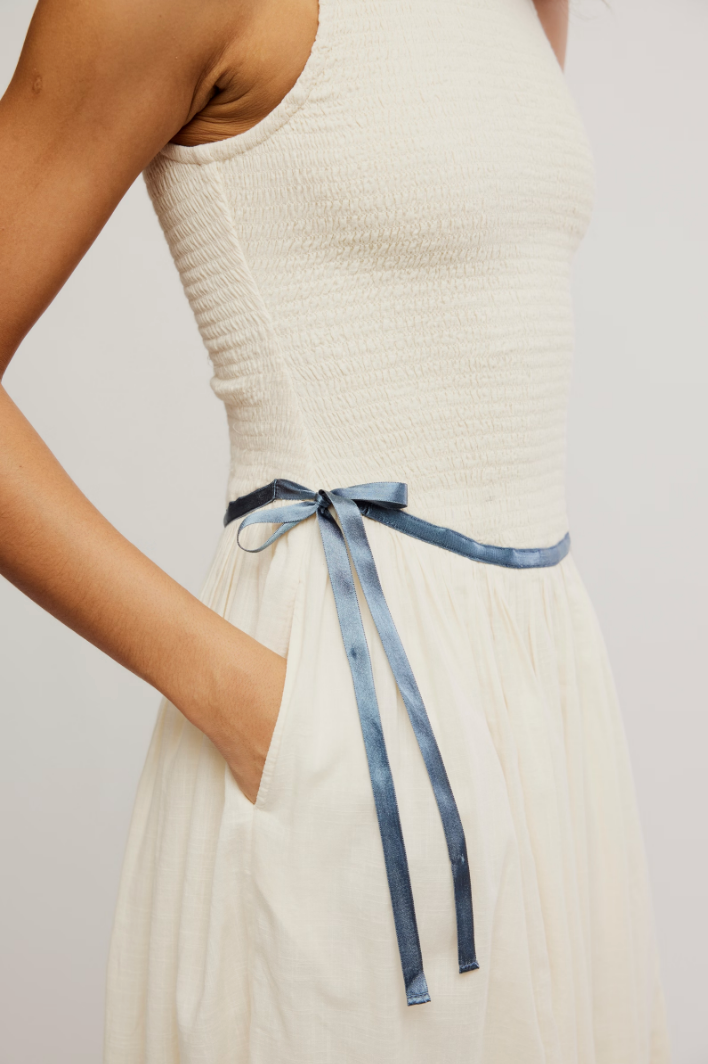 FREE PEOPLE NIGHTINGALE SOLID MIDI IN TEA NAVY COMBO