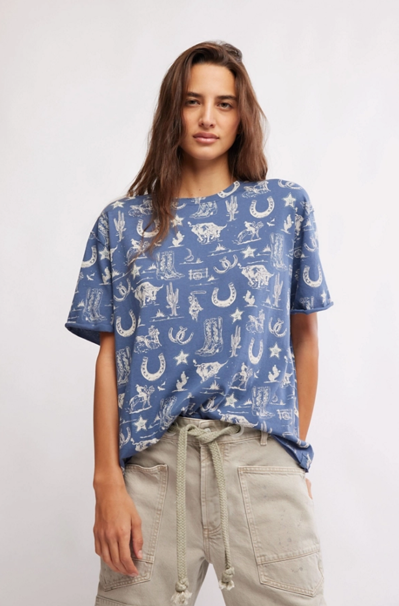 FREE PEOPLE PAINTED WESTERN TEE IN NAVY