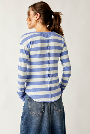 FREE PEOPLE SAIL AWAY LONG SLEEVE TOP IN BLUE FIZZ COMBO