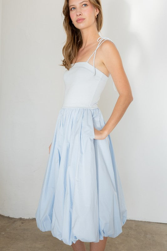BRIELLE BUBBLE HEM DRESS IN BABY BLUE