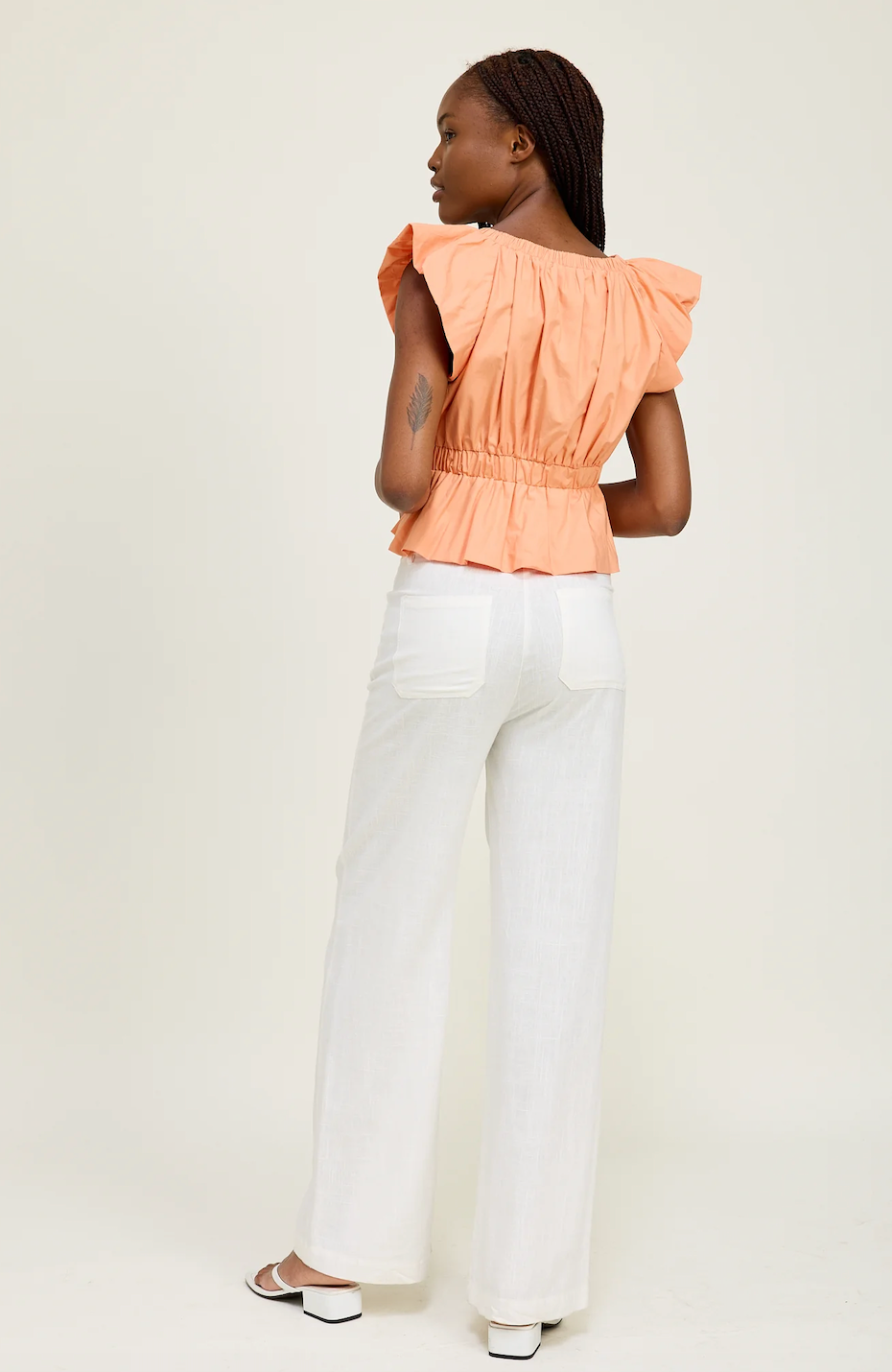 SAPHIRA TOP IN PEACH