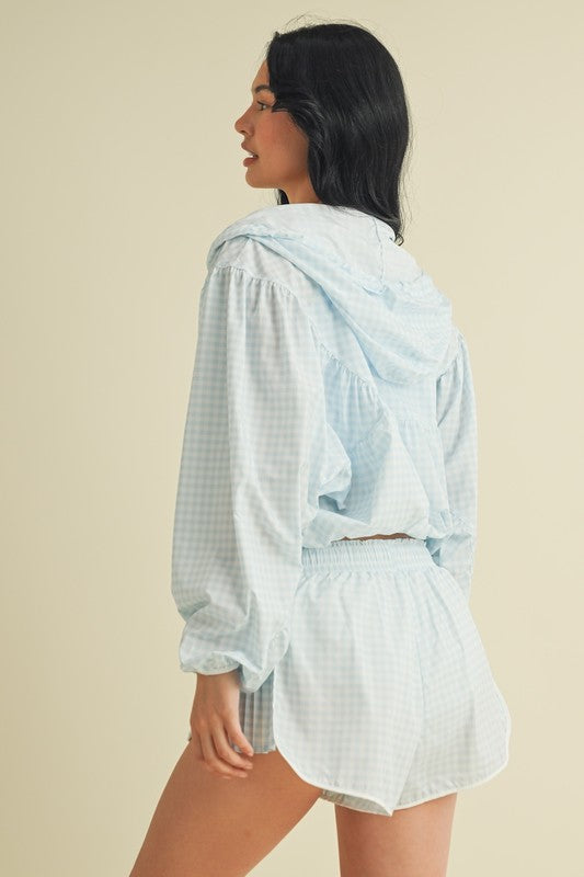 LIGHTWEIGHT GINGHAM PRINT JACKET IN BLUE