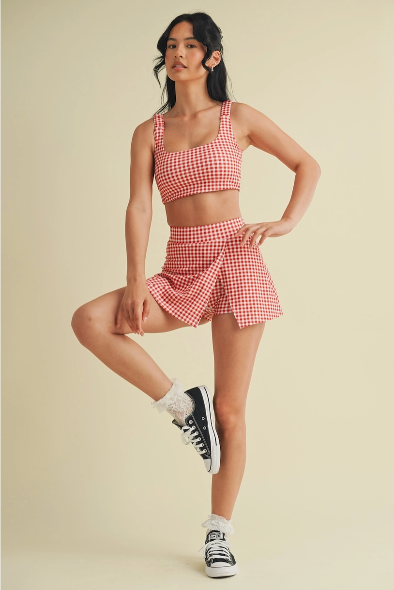 GINGHAM SIDE SLIT A-LINE SKORT IN RED