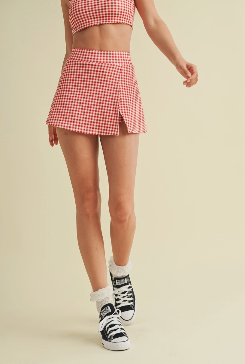 GINGHAM SIDE SLIT A-LINE SKORT IN RED