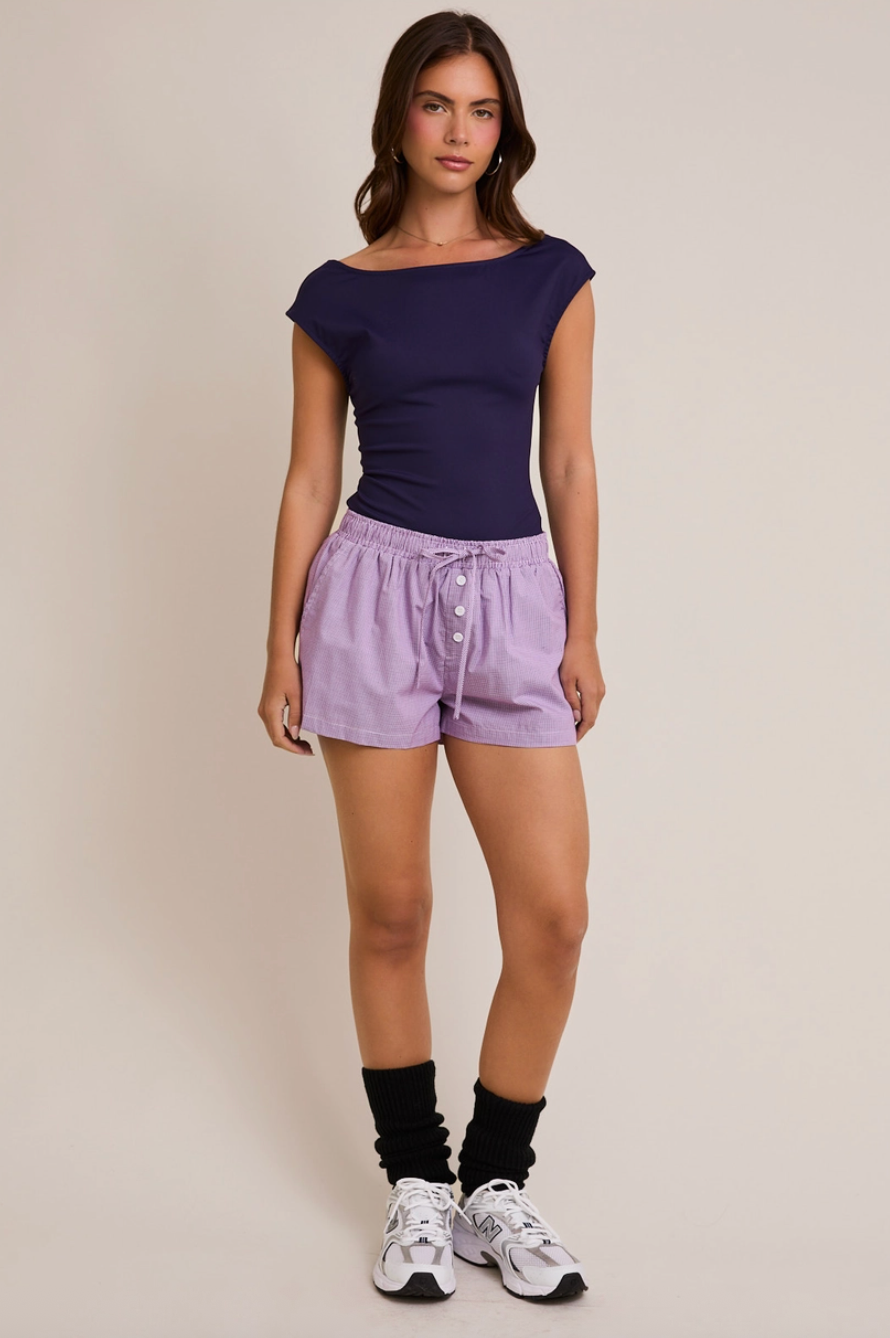 WAIST TIE CHECK SHORTS IN PURPLE
