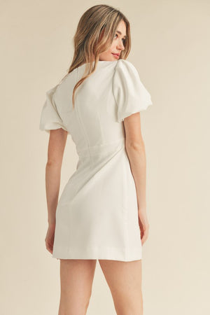 GRACE BOW DETAIL DRESS IN WHITE