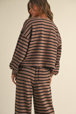 STRIPED TERRY FABRIC HALF BUTTON TOP IN BROWN