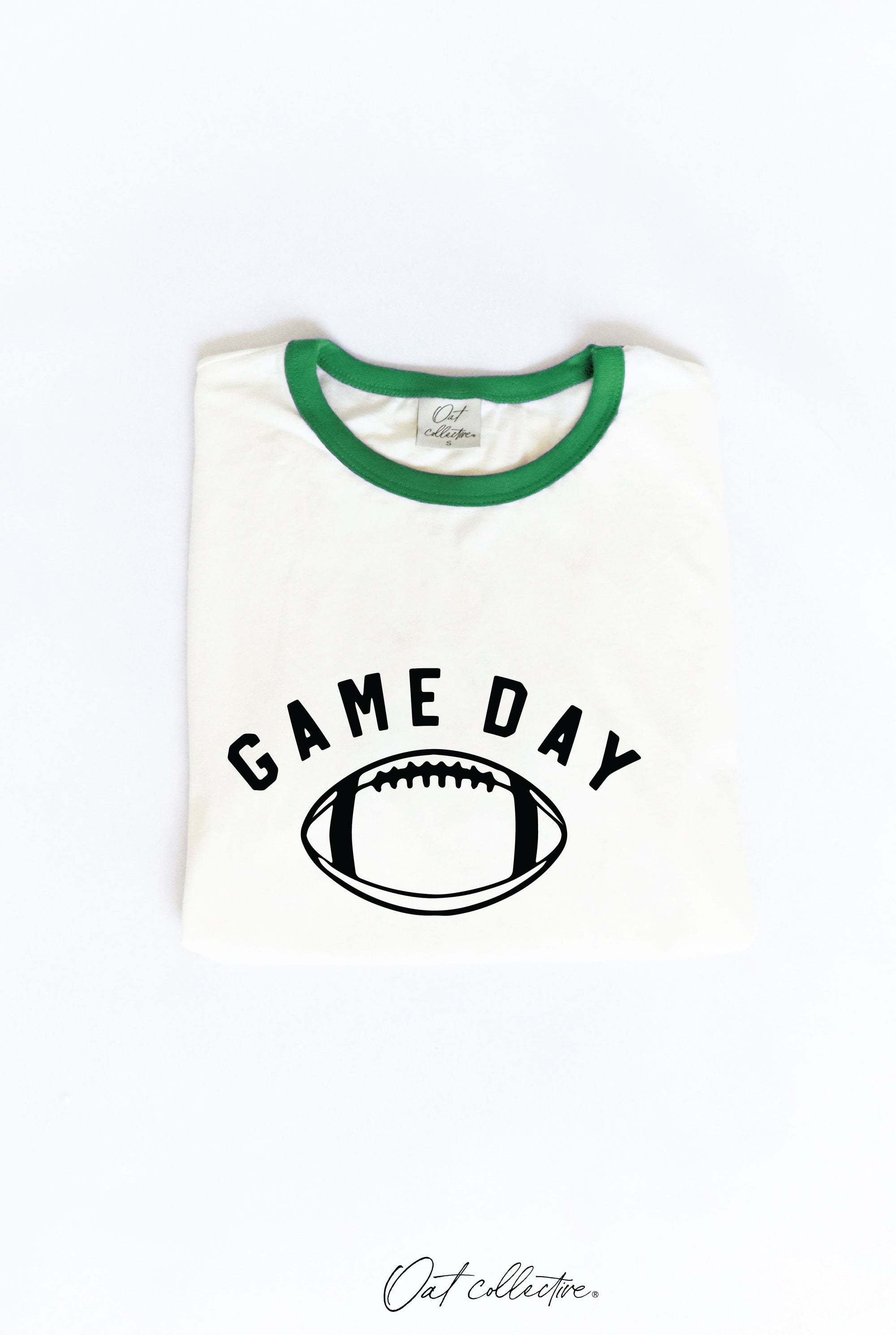 GAME DAY FOOTBALL GRAPHIC TOP IN NATURAL GREEN