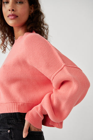 FREE PEOPLE EASY STREET CROP PULLOVER IN GUAVA JUICE