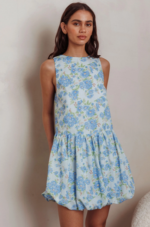 DAPHNE FLORAL BUBBLE MINI DRESS IN BLUE