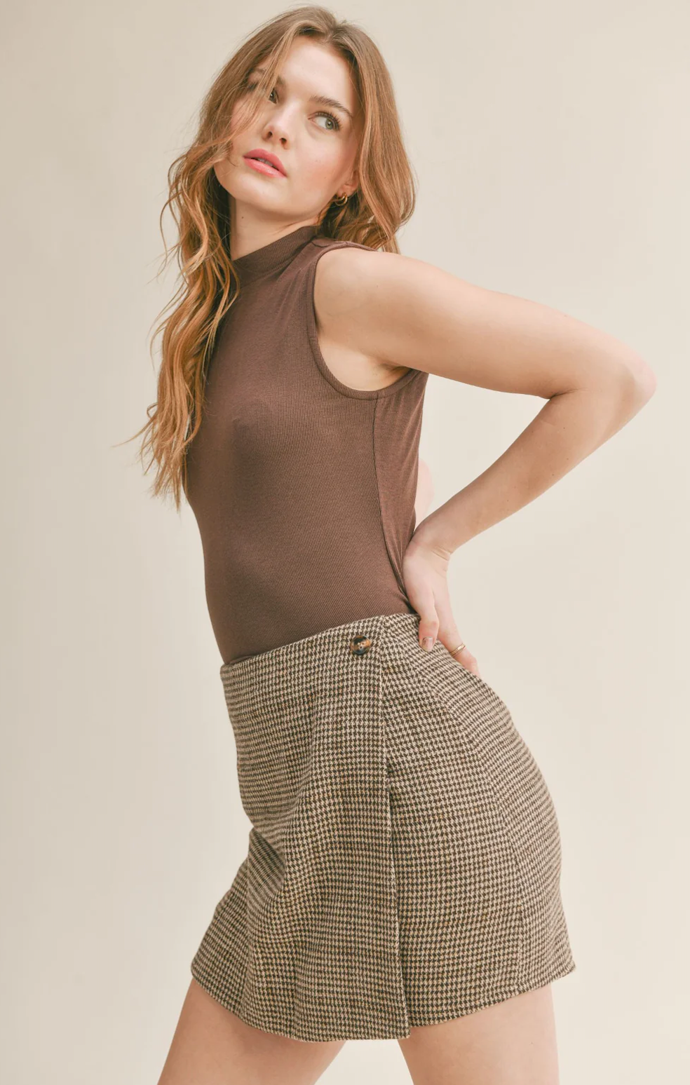 S'MORES SLEEVELESS TOP IN CHOCOLATE