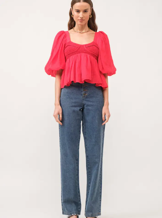 LILA SMOCKED PEPLUM TOP IN RED