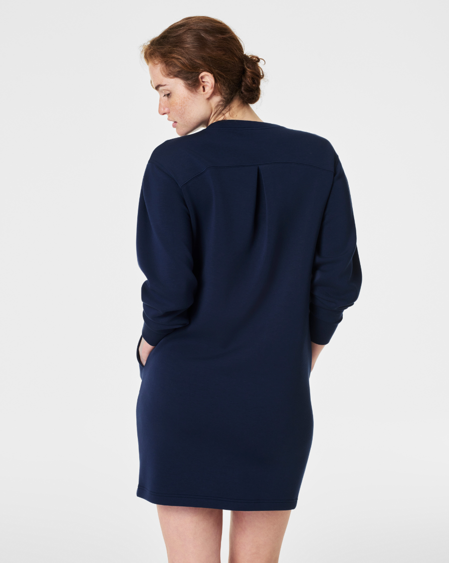 SPANX CREW NECKLINE DRESS IN NAVY