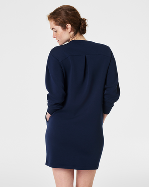 SPANX CREW NECKLINE DRESS IN NAVY