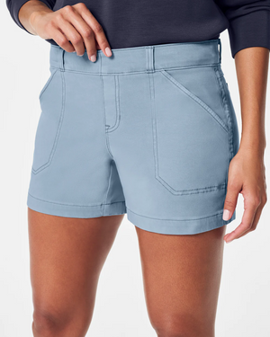 SPANX STRETCH TWILL SHORT IN MOUNTAIN BLUE