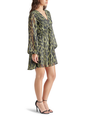 STEVE MADDEN RAMI DRESS IN LEOPARD